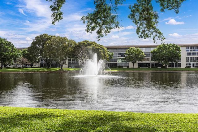 2304 Lucaya Lane G1, Coconut Creek, FL 33066