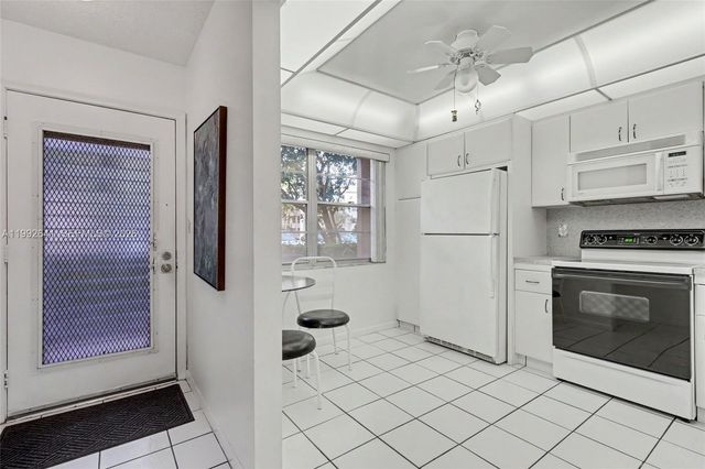 2304 Lucaya Lane G1, Coconut Creek, FL 33066