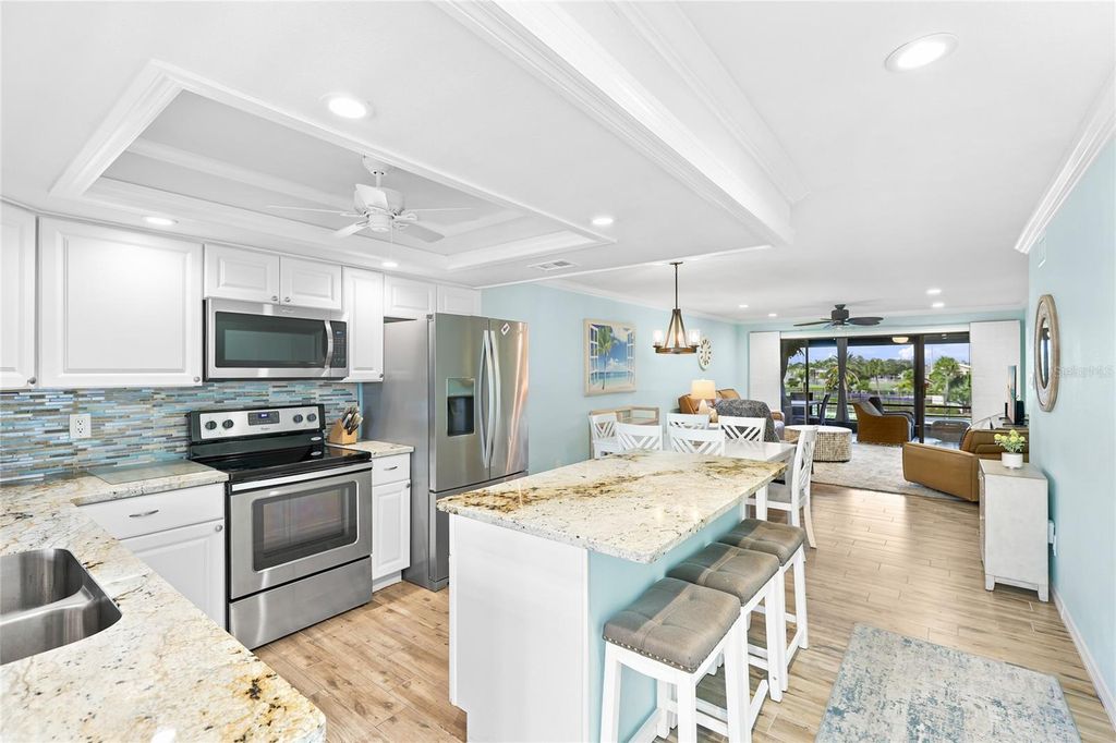 6500 FLOTILLA DRIVE 235, HOLMES BEACH, FL 34217 — photo 4