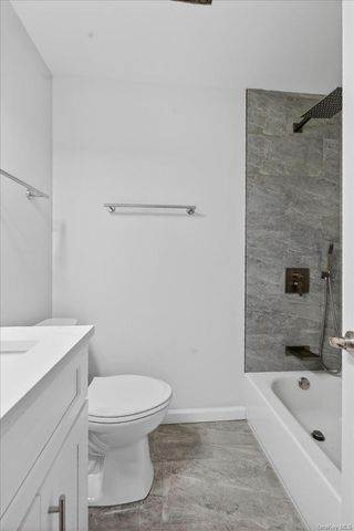 375 Old Willets Path, Hauppauge, NY 11788