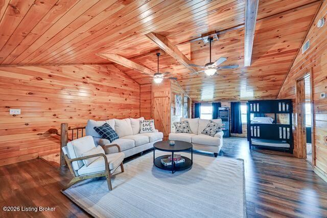 369 Reynolds Rd, Bee Spring, KY 42207