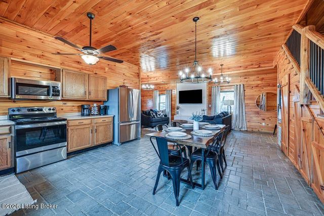 369 Reynolds Rd, Bee Spring, KY 42207