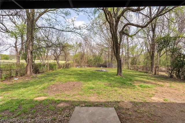 9506 Berry Lane, Hackett, AR 72937