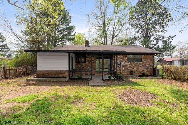 9506 Berry Lane, Hackett, AR 72937