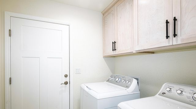 223 Cedar Brook Lane, Cave Junction, OR 97523