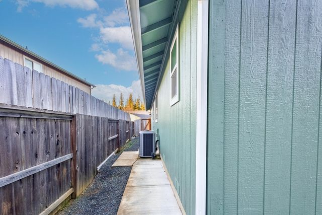 223 Cedar Brook Lane, Cave Junction, OR 97523