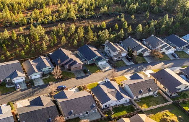 223 Cedar Brook Lane, Cave Junction, OR 97523