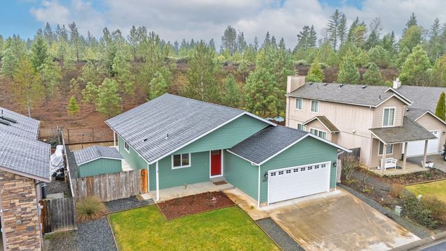 223 Cedar Brook Lane, Cave Junction, OR 97523