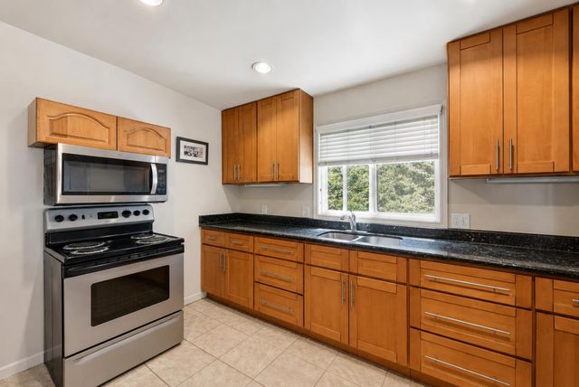 22610 Valley View Drive, Hayward, CA 94541