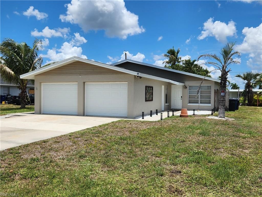 11370 & 11368 Summerwinds CT 70, FORT MYERS, FL 33908 — exterior