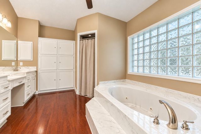 4030 Larkspur Street, Alvin, TX 77511