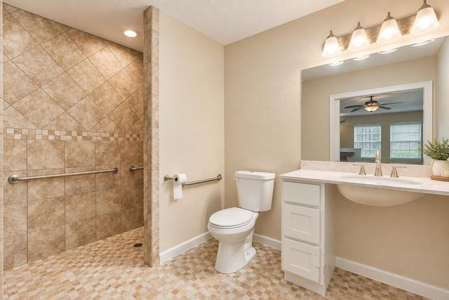 4030 Larkspur Street, Alvin, TX 77511