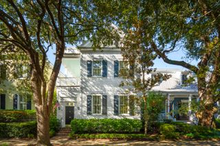 191 Ionsborough Street, Mount Pleasant, SC 29464