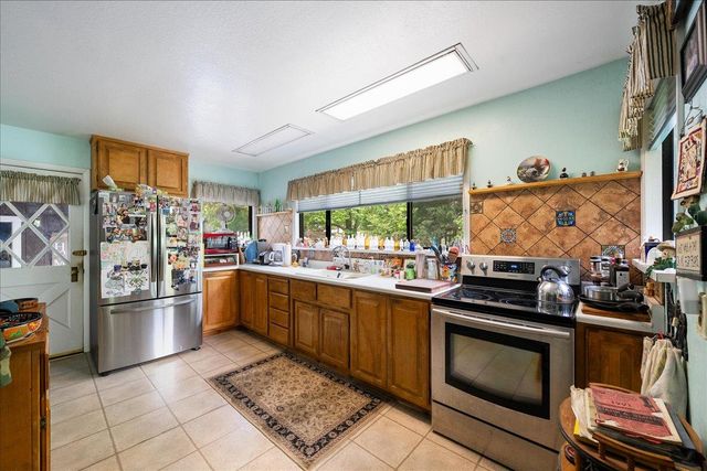 3951 Jacobus Dr, Garden Valley, CA 95633
