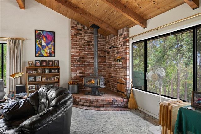 3951 Jacobus Dr, Garden Valley, CA 95633