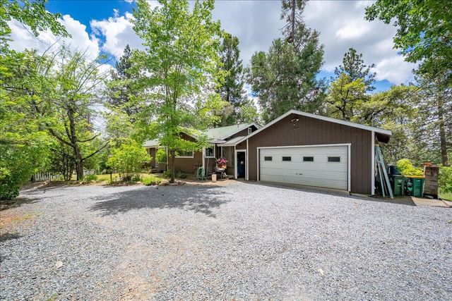 3951 Jacobus Dr, Garden Valley, CA 95633