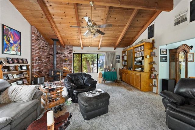 3951 Jacobus Dr, Garden Valley, CA 95633