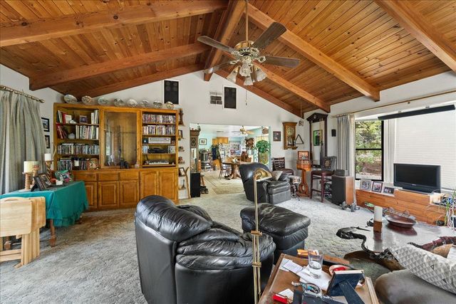 3951 Jacobus Dr, Garden Valley, CA 95633