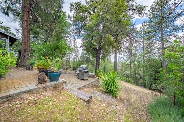 3951 Jacobus Dr, Garden Valley, CA 95633