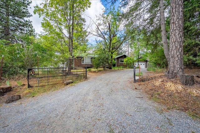 3951 Jacobus Dr, Garden Valley, CA 95633