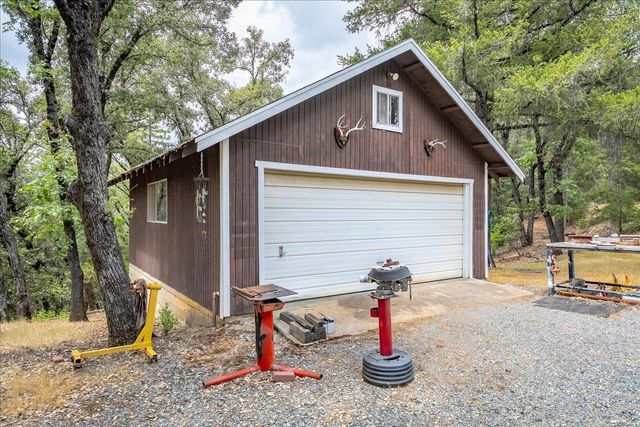 3951 Jacobus Dr, Garden Valley, CA 95633