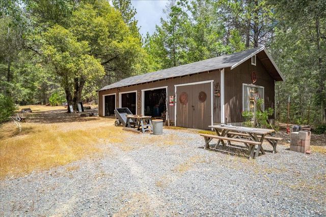 3951 Jacobus Dr, Garden Valley, CA 95633