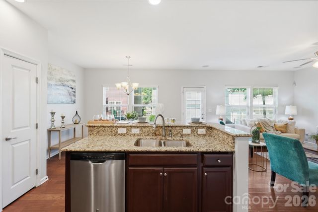2450 Alyssa Lane, Charlotte, NC 28208