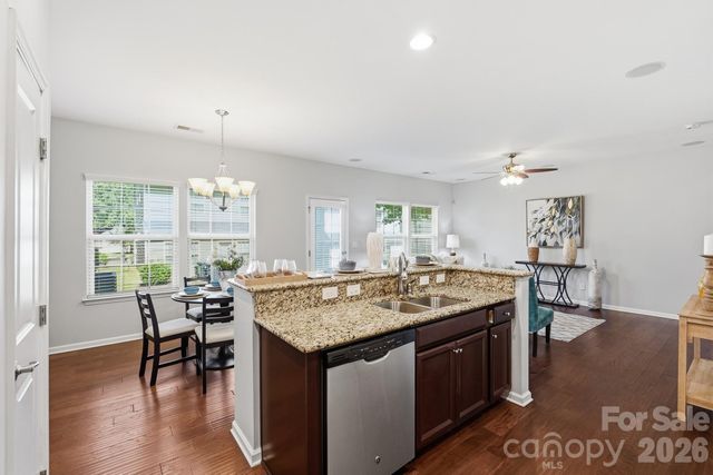 2450 Alyssa Lane, Charlotte, NC 28208