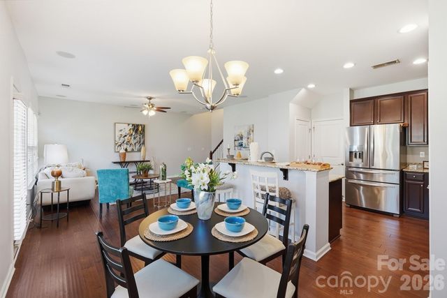 2450 Alyssa Lane, Charlotte, NC 28208