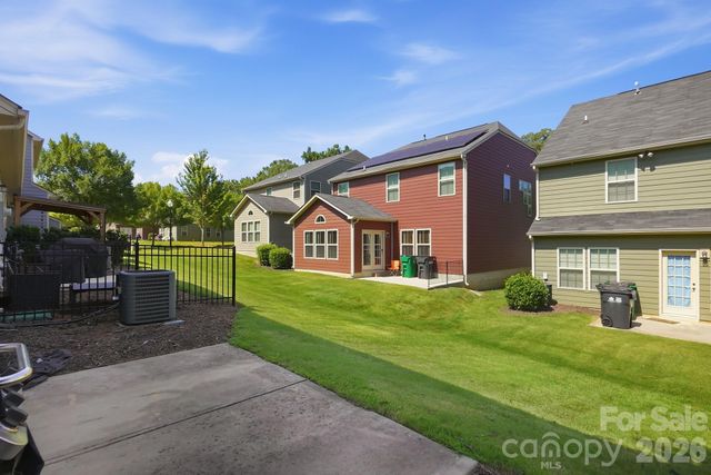 2450 Alyssa Lane, Charlotte, NC 28208