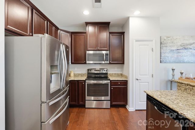 2450 Alyssa Lane, Charlotte, NC 28208