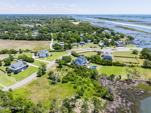 00 E Windward Landing Place, Hampstead, NC 28443