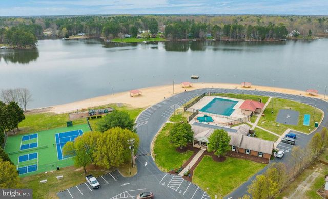 736 ANNAPOLIS DR, Ruther Glen, VA 22546