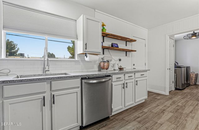 5720 SUN VALLEY Drive, El Paso, TX 79924