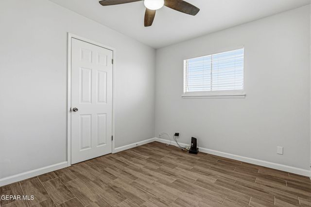 5720 SUN VALLEY Drive, El Paso, TX 79924