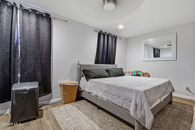5720 SUN VALLEY Drive, El Paso, TX 79924