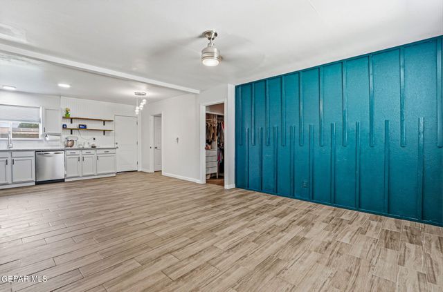 5720 SUN VALLEY Drive, El Paso, TX 79924