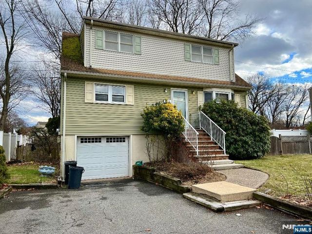 211 Bedford Road, Dumont, NJ 07628