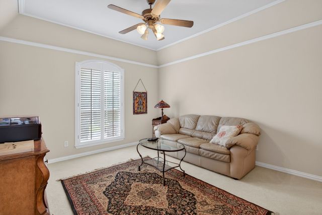 865 Thomas Crossing Drive, Fort Worth, TX 76028