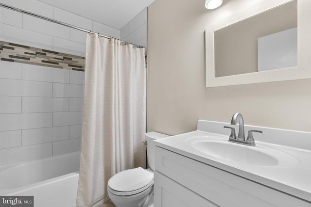 6968 SUNFLECK ROW, Columbia, MD 21045