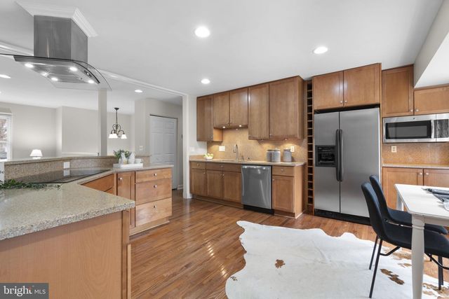 6968 SUNFLECK ROW, Columbia, MD 21045