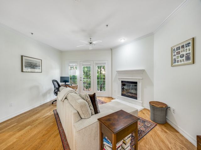 3400 Welborn Street 217, Dallas, TX 75219