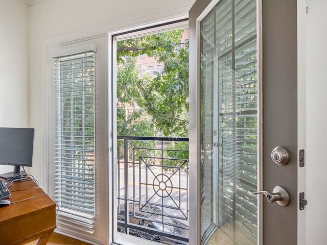 3400 Welborn Street 217, Dallas, TX 75219