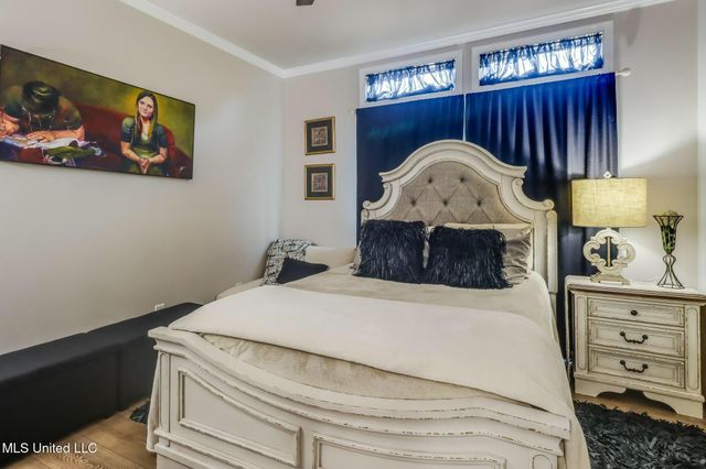 1515 E Beach Boulevard, 117, Pass Christian, MS 39571