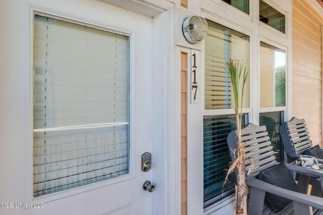 1515 E Beach Boulevard, 117, Pass Christian, MS 39571