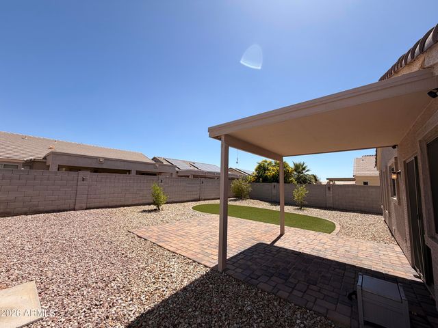 17520 W WATSON Lane, Surprise, AZ 85388