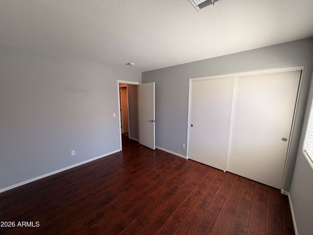 17520 W WATSON Lane, Surprise, AZ 85388