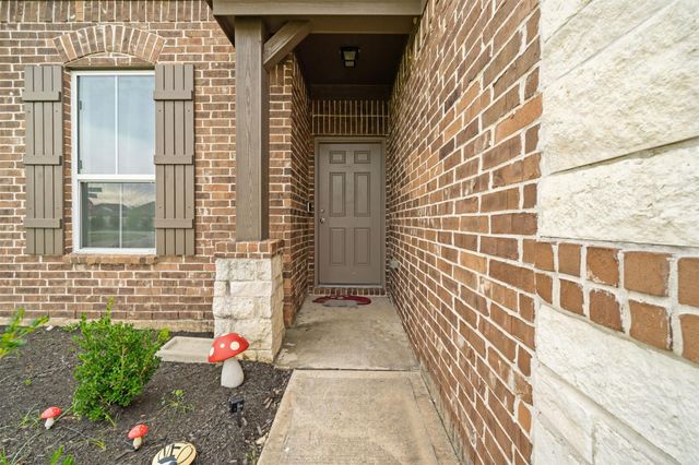 11103 Larkspur Dale Court, Houston, TX 77044