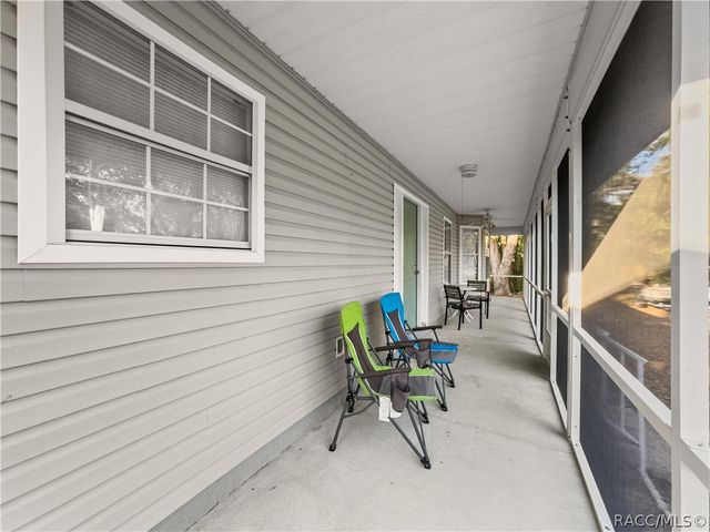 10 Patricia Road, Yankeetown, FL 34498