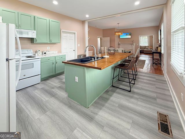 223 Schell Avenue, Macon, GA 31217